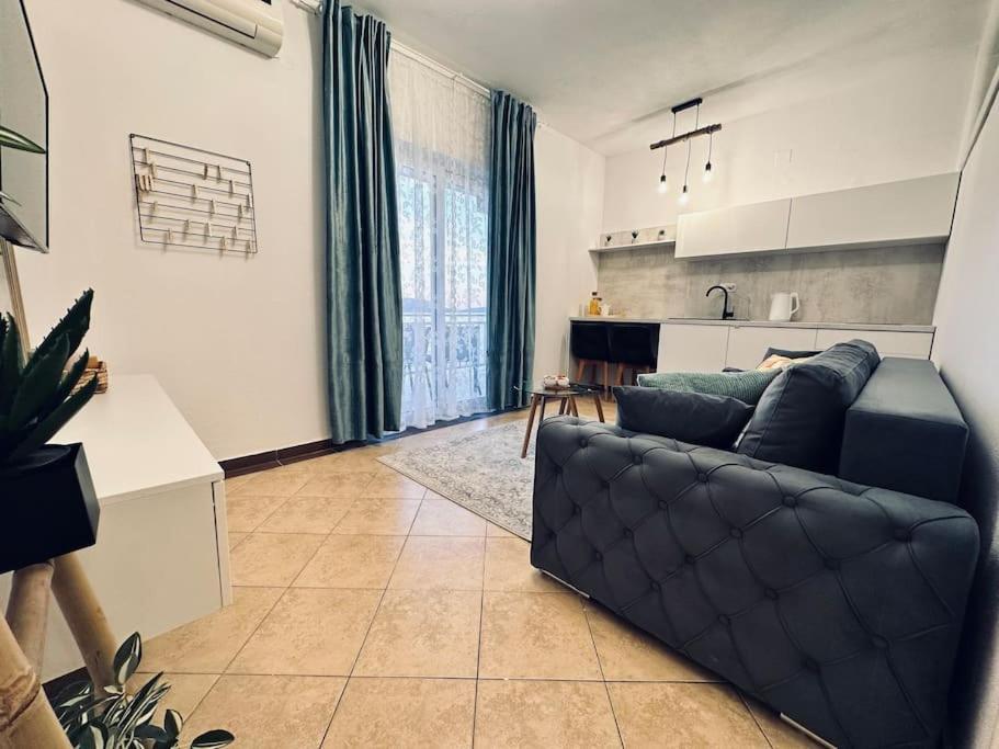 Beautiful Fully Renovated Apartment By The Sea, Large Balcony With Enchanting Views Neum Eksteriør billede